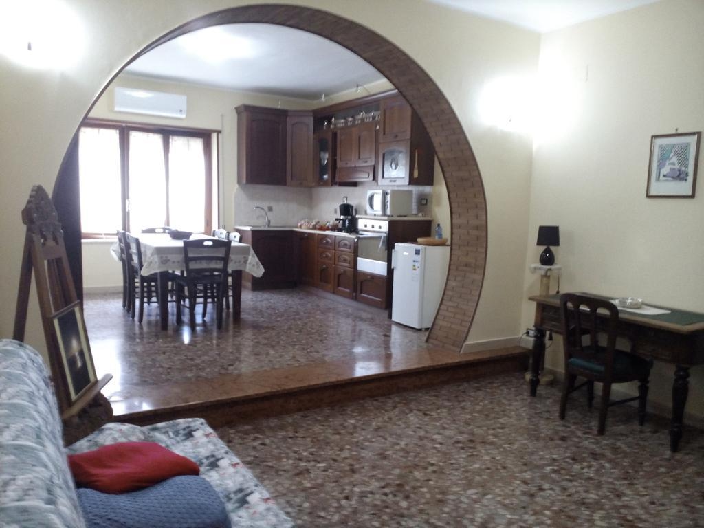 B&B A Casa Di Nonna Fondi Eksteriør billede