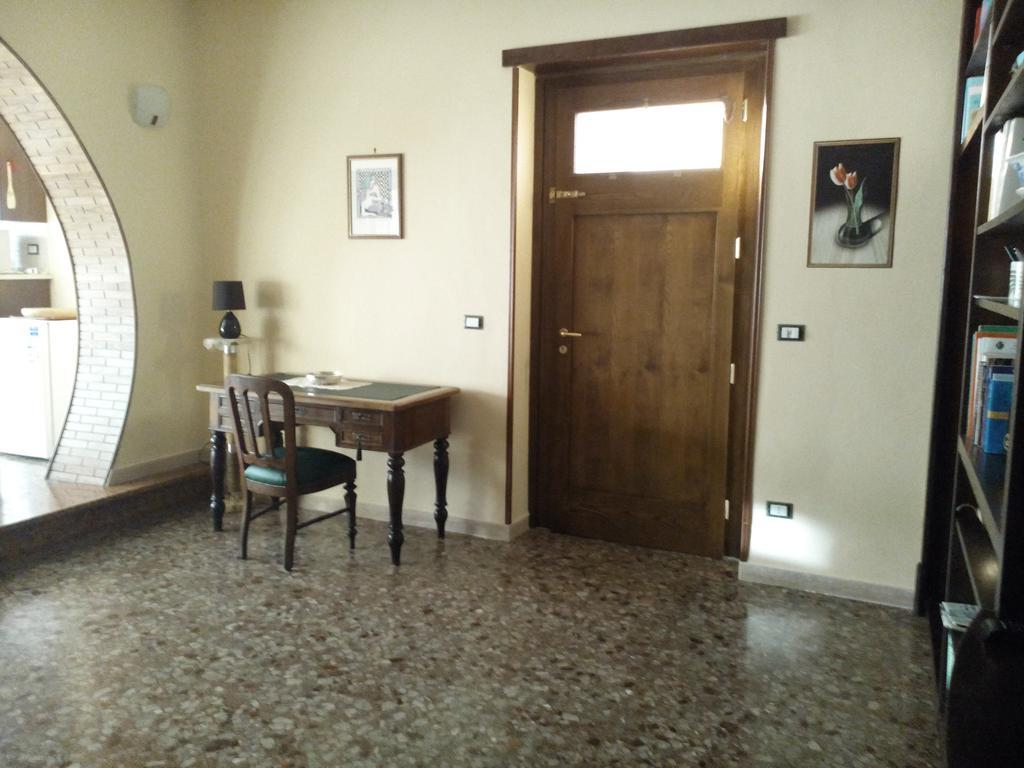 B&B A Casa Di Nonna Fondi Eksteriør billede